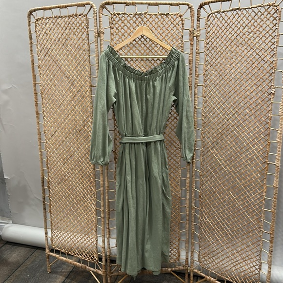 ASOS BNWOT off the shoulder midi. Green. Size 14 - Picture 7 of 7